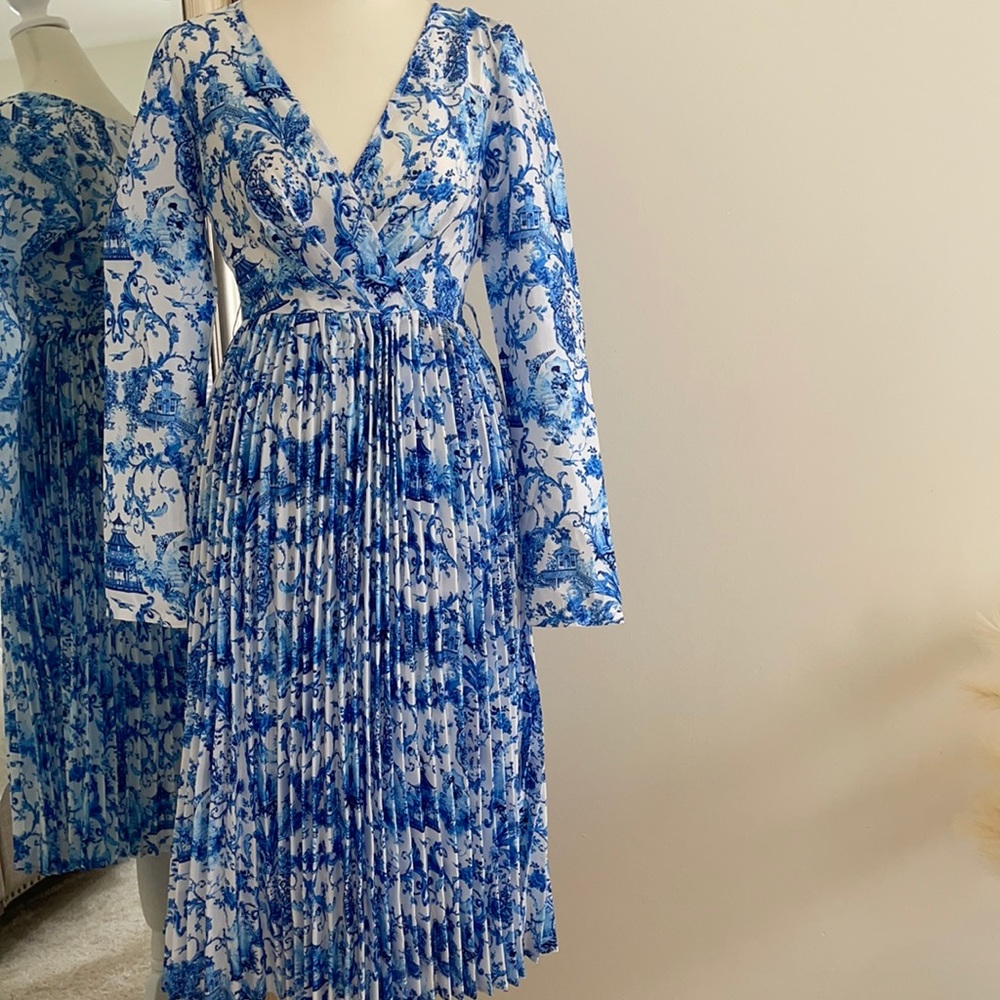 Blue & White Pleated Midi Dress with Side Zipper.